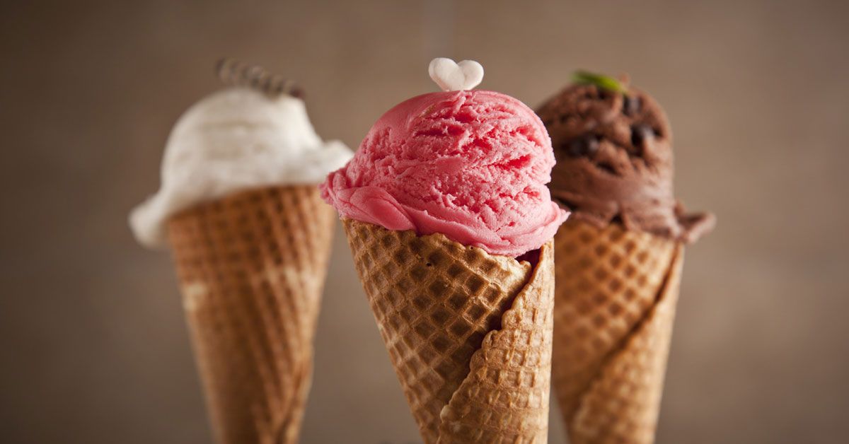 Helppo resepti, jolla voit nauttia herkullisesta kotitekoisesta jäätelöstä jouluna