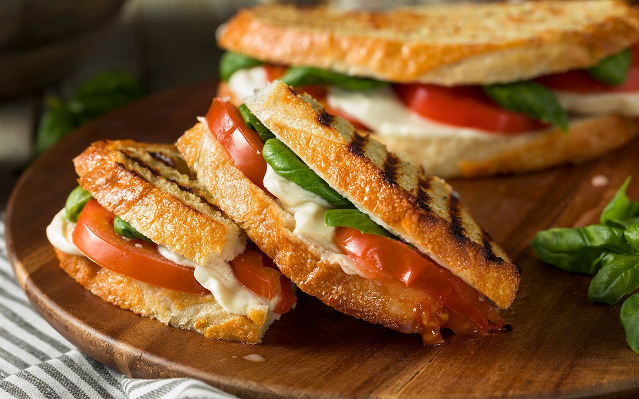 Pysähdykset tien varrella: neljä herkullista voileipää, joita kannattaa maistaa tänä pitkänä viikonloppuna