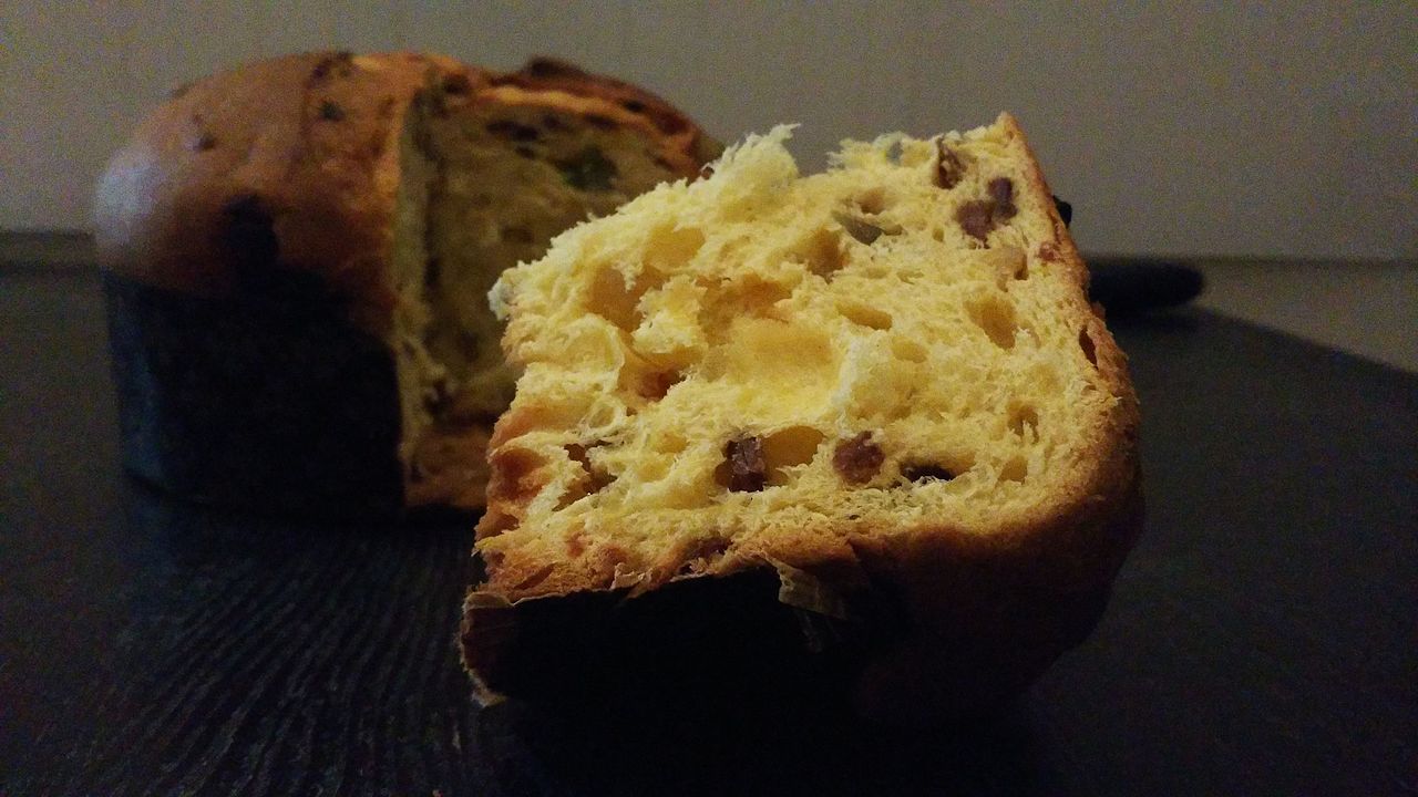 suomalainen kokki: ”Aitoa suomalaista panettonea ei ole tarkkaa valmistusaikaa; sitä on paistettava, kunnes sen sisälämpötila on 94 °C.”