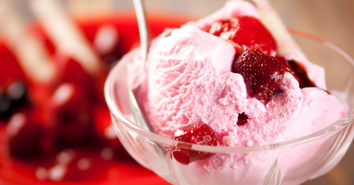 Helppo resepti, jolla voit nauttia herkullisesta kotitekoisesta jäätelöstä jouluna