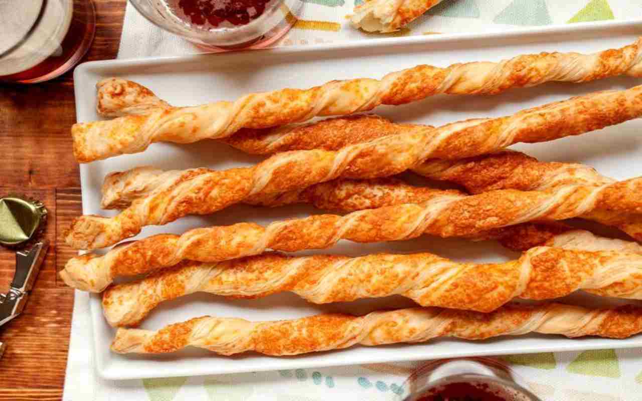 Kuinka valmistaa täytetty lehtitaikina: kolme alkupalaa, joita kannattaa kokeilla tänä jouluna