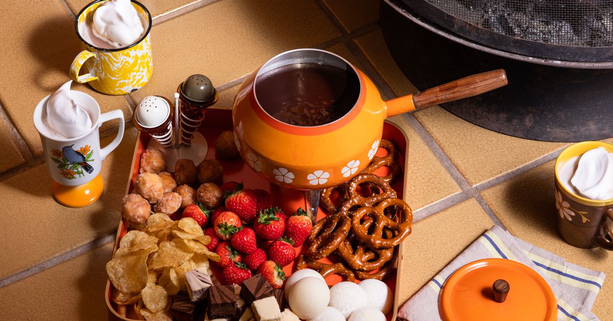 Kattiloita tai paistinpannuja ei tarvita: Lidl on keksinyt tavan valmistaa kuumaa kaakaota jouluksi ilman turhaa sotkua.