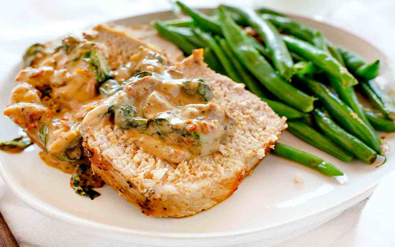 Täytetty porsaanfilee