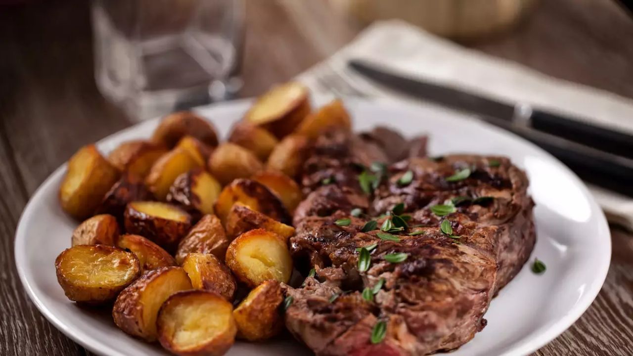 Naudanfilee ja uuniperunat – menestysresepti