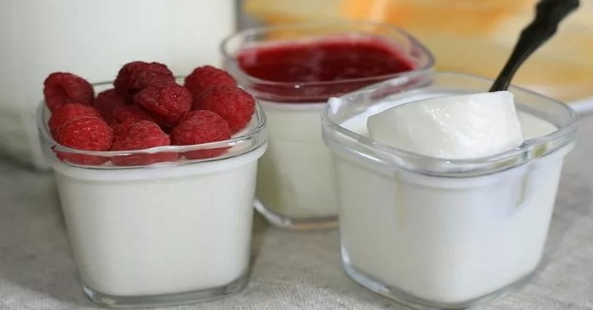 Tämä kotitekoisen jogurtin valmistusvinkki vie teiltä kaiken halun ostaa jogurttia supermarketista.