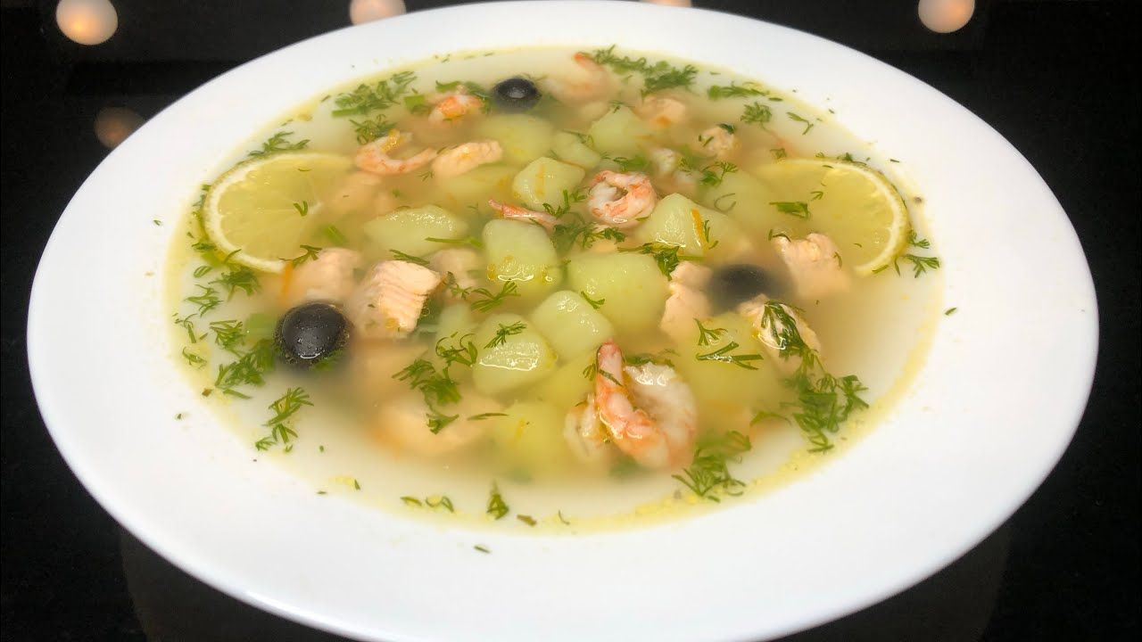 Keittiömestari: ”Yksinkertaisin uudenvuoden kalakeitto valmistetaan 300 grammasta hakea ja 12 katkaravusta.”