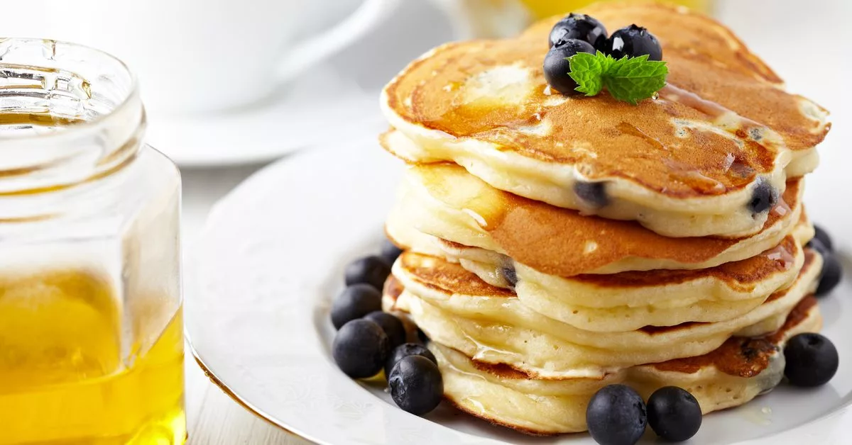 Pannukakut: kuinka valmistaa tämä perinteinen jälkiruoka, joka valloittaa joulun