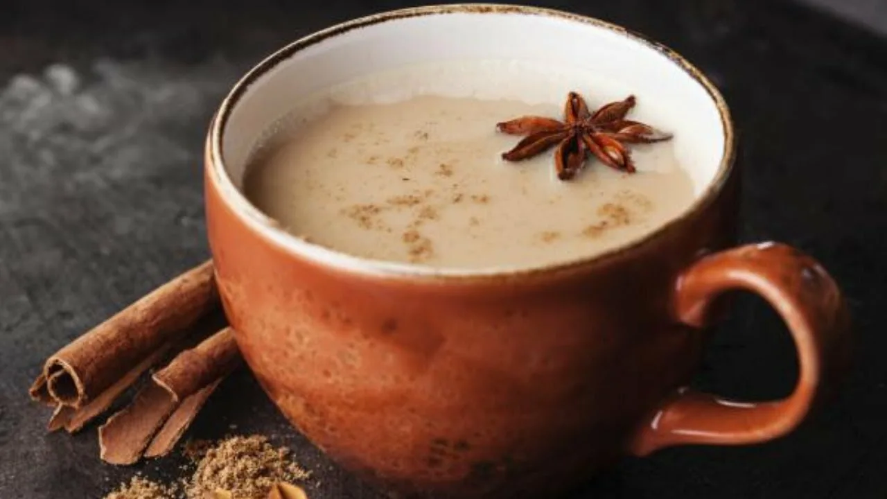 Juo se ennen puoltapäivää kahvin sijaan. Aivosi toimivat kuin tietokone ja suolistosi saa energiaa.