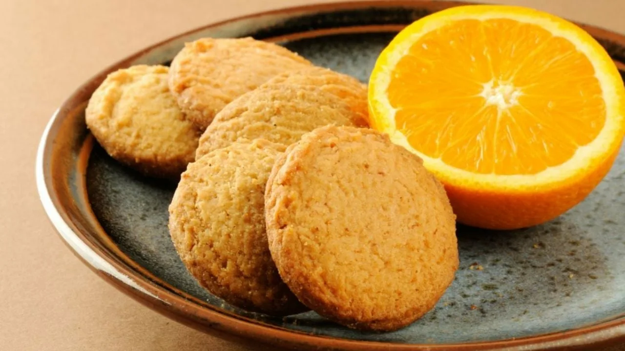 Nämä appelsiinimarmeladikeksit ovat täydellinen vaihtoehto vaniljacroissanteille.