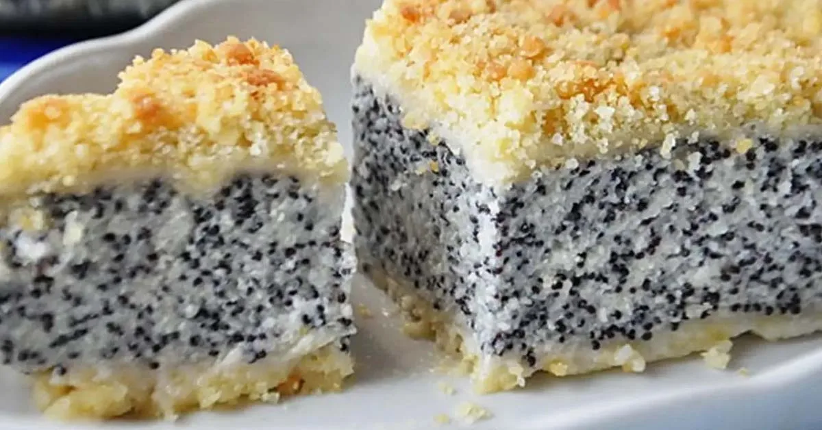 Joulumakipiirakka. Sain reseptin tädiltäni, joka oli pitänyt sitä salassa vuosikausia.