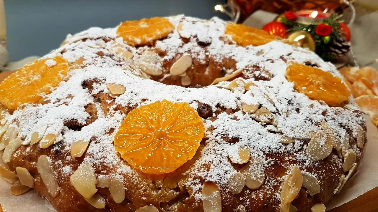 Dia tarjoaa joulun aikaan erittäin suosittuja El Horno Real -joulukakkuja, joita on saatavana seitsemässä perinteisessä ja korkealaatuisessa maussa.