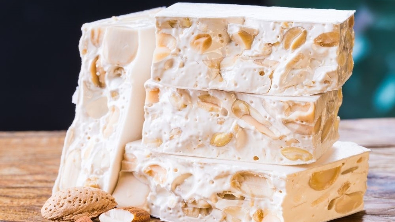 Supermarketissa: vinkkejä hyvän mantelinougaden valintaan