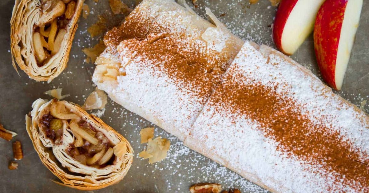 Kakhetin strudel: opi valmistamaan se helposti ja säilyttämään sen täyteläinen suomalainen maku.