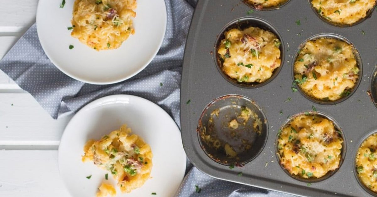 Pikantit pandorini (tai muffinit) parmesaanilla ja herneillä