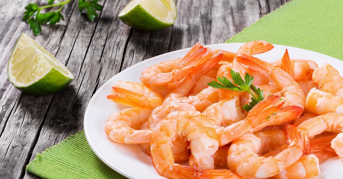 Kanaapeja katkaravuilla ja mangolla. Joulun alkupalan resepti.