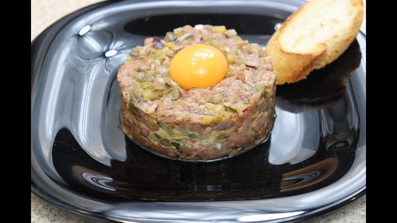 Artisokan tartar on herkullisin ja maustein juhla-alkupala.