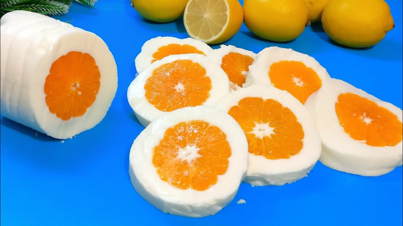 Hemmottele itseäsi joulun herkulla, jota haluat syödä lusikalla – rapealla hedelmäkerma.