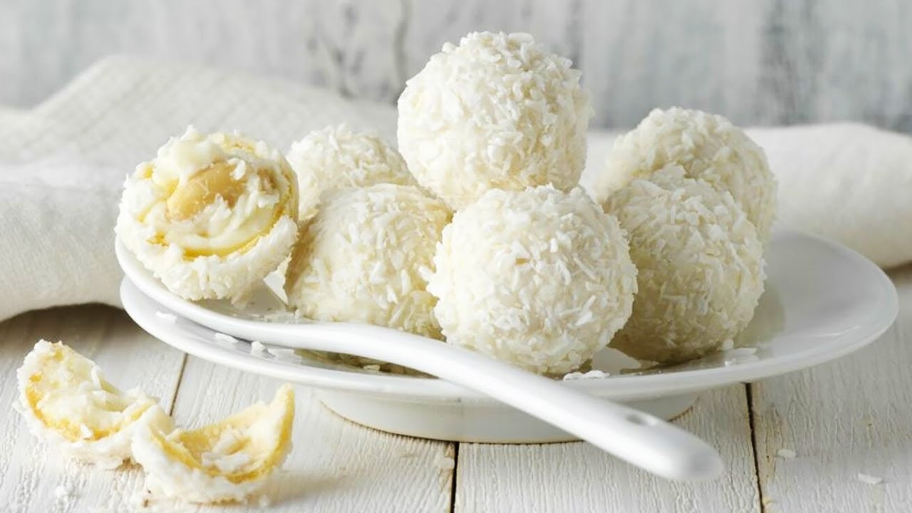 Tuore jälkiruoka, joka ei vaadi uunia: kuinka valmistaa herkullinen kermainen jälkiruoka vaniljalla, karamellilla ja kookoksella.