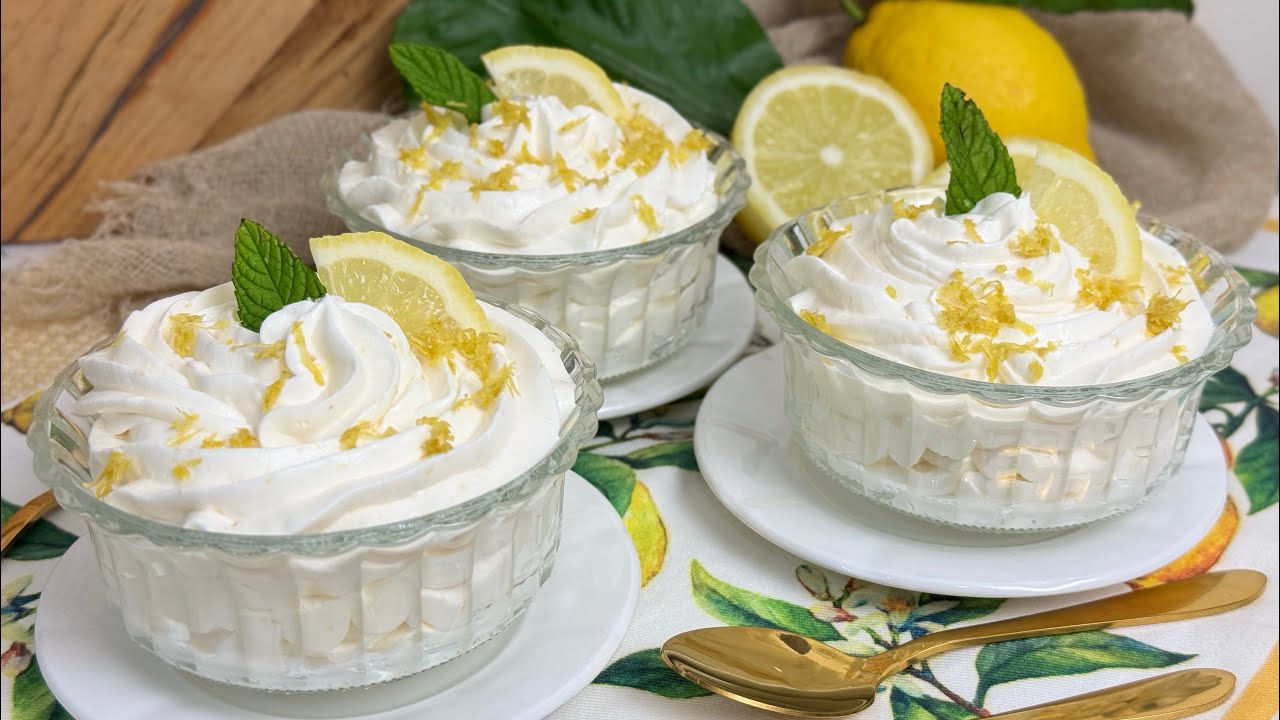 Kuinka valmistaa sitruunamousse kondensoidulla maidolla ja jogurtilla: ylellinen jälkiruoka, jonka voi valmistaa muutamassa minuutissa jouluillalliselle.