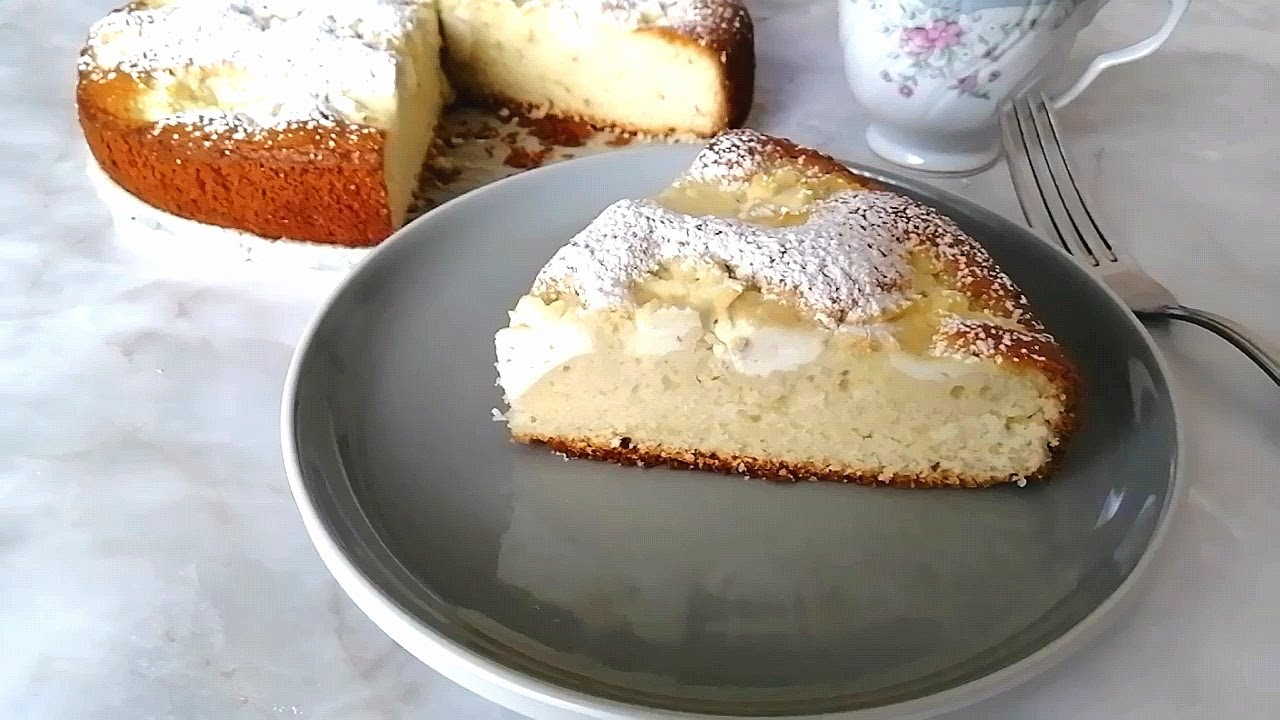 Smetana, kefiiri ja mitä jääkaapista löytyy: kuinka leipoa täydellinen piirakka ilman turhia liikkeitä