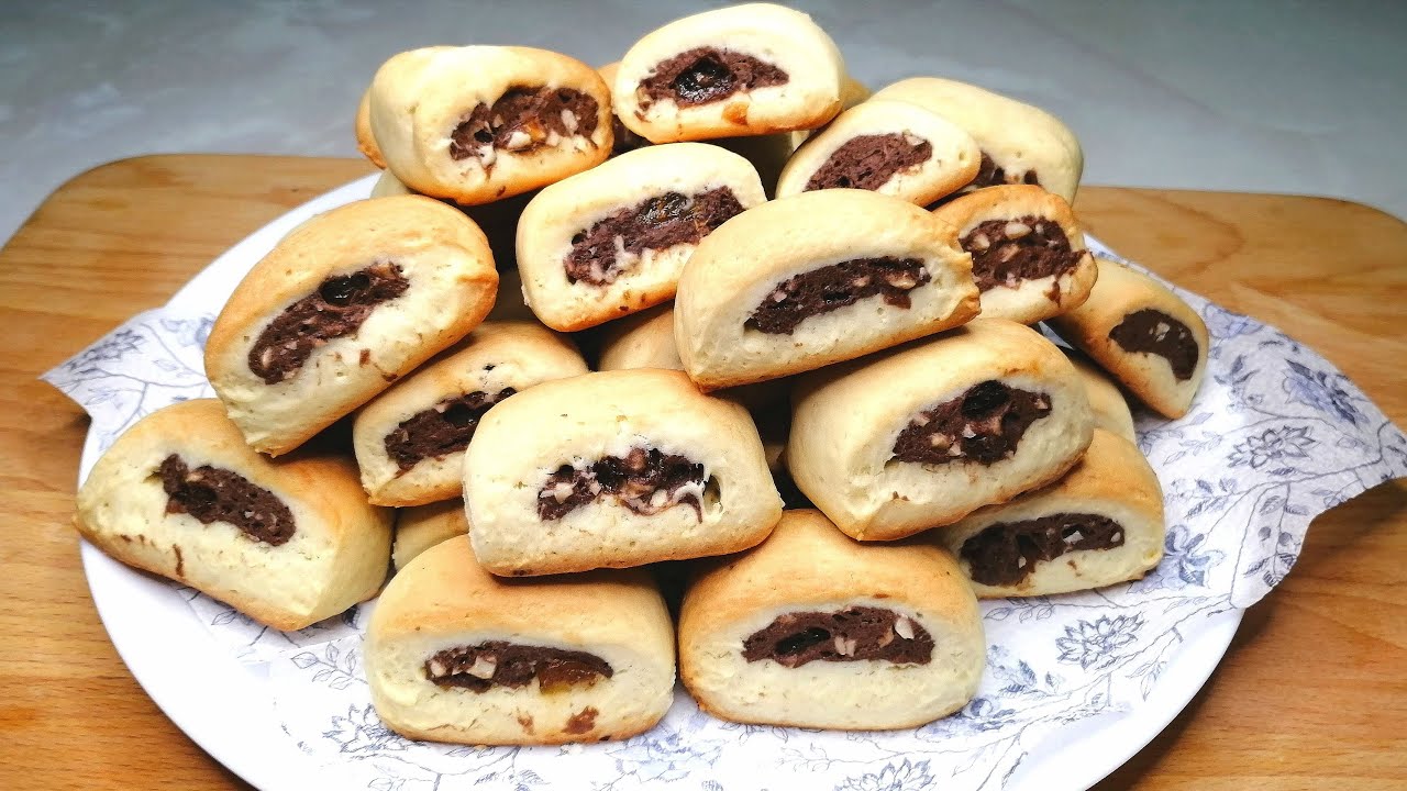 ”Buccellati” on sisilialainen keksikeksi, jossa on kuivattuja hedelmiä.