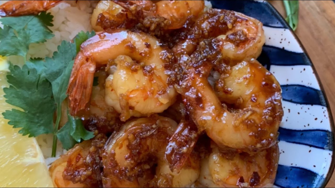 Ei majoneesia, ei vaaleanpunaista kastiketta: galicialaisten isoäitien salaisuus herkullisten katkarapujen valmistukseen.