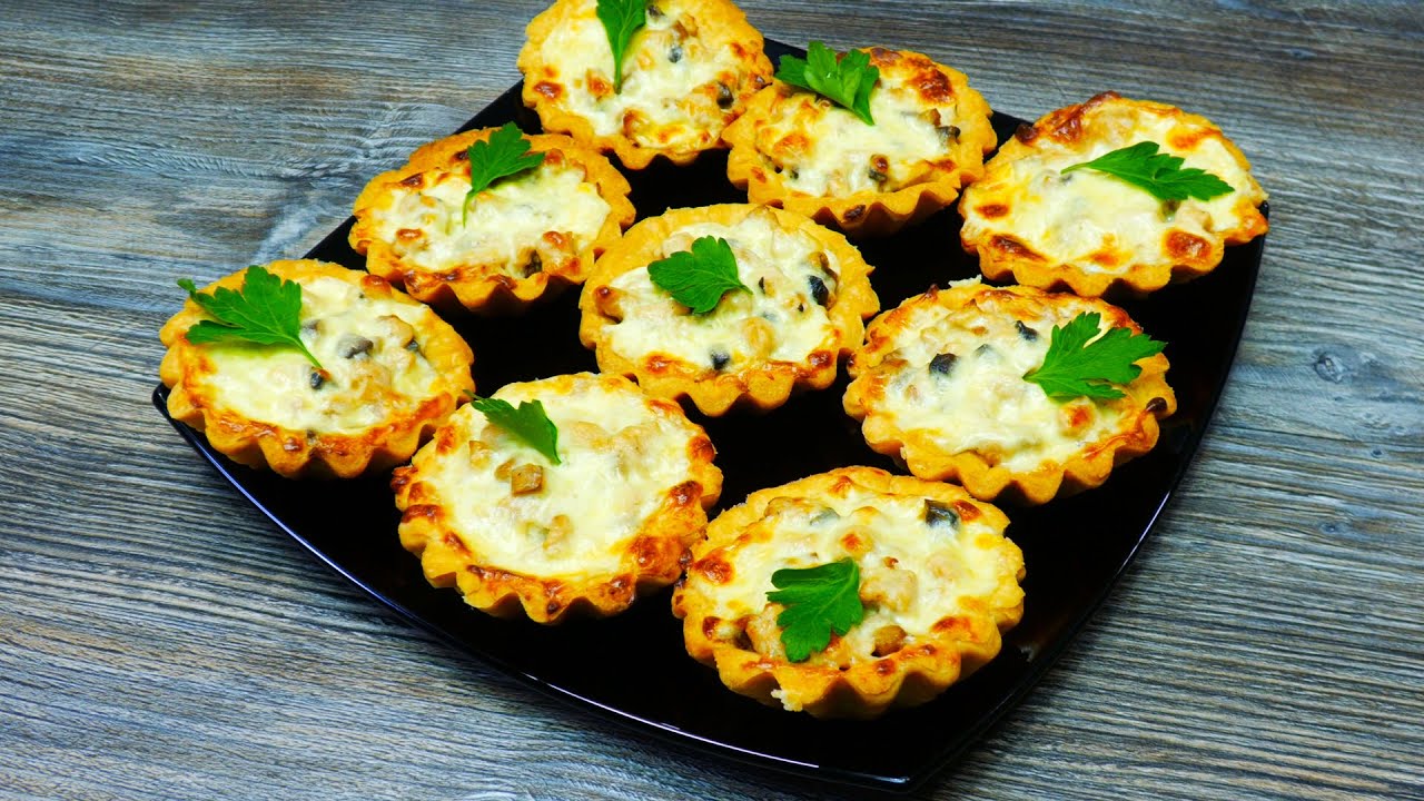 Tartaletit sipulihillolla ja fetajuustolla