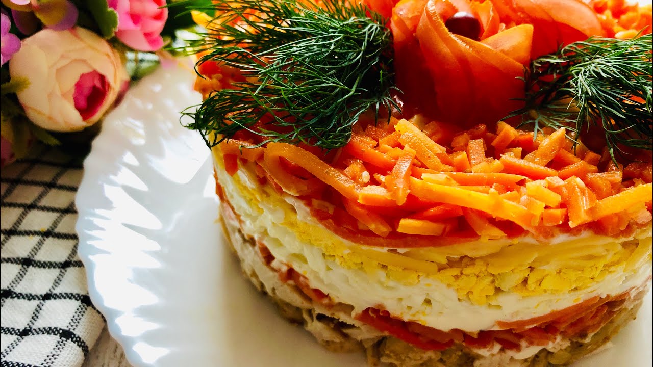 Lovelas-salaatti – valmistetaan heti enemmän, jotta riittää kaikille: uudenvuoden juhliin se katoaa hetkessä, niin herkullista se on