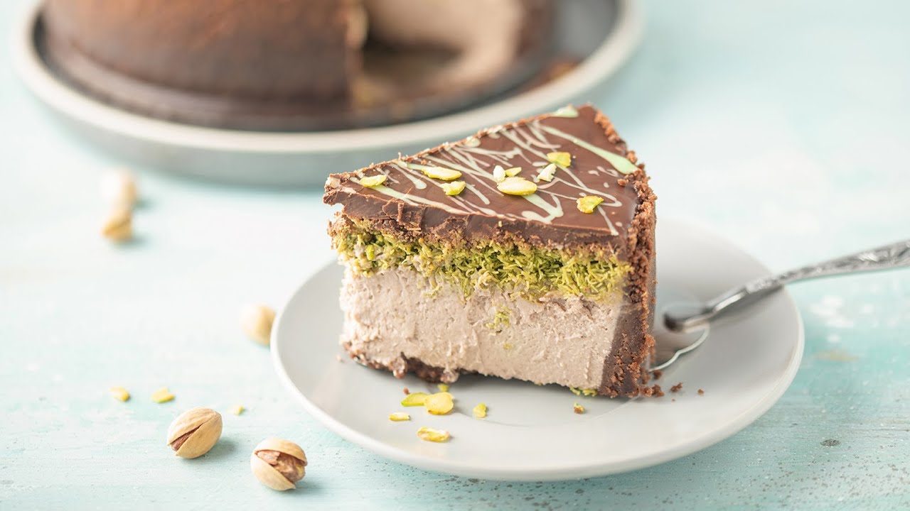 Se ei ole merenkuorrutus eikä brownie – dubailainen kakku on jälleen muodissa. Se sopii erinomaisesti sekä juhliin että erityistilaisuuksiin.