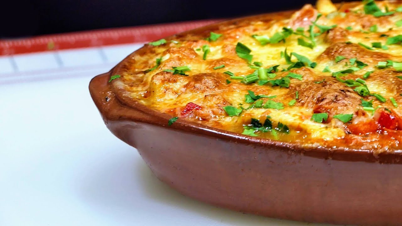 Egerschnitzel-vuoka antaa klassiselle ruokalajille uuden ilmeen.