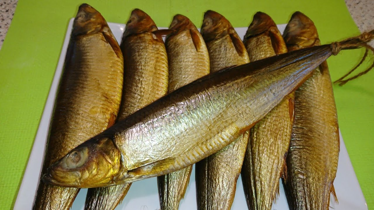 Aion valmistaa Bosackan reseptin mukaisen ”kultaisen sillin” jouluaattona, uudenvuodenpäivänä ja loppiaisenä. Se on niin herkullista, että yksi kerta ei riitä.