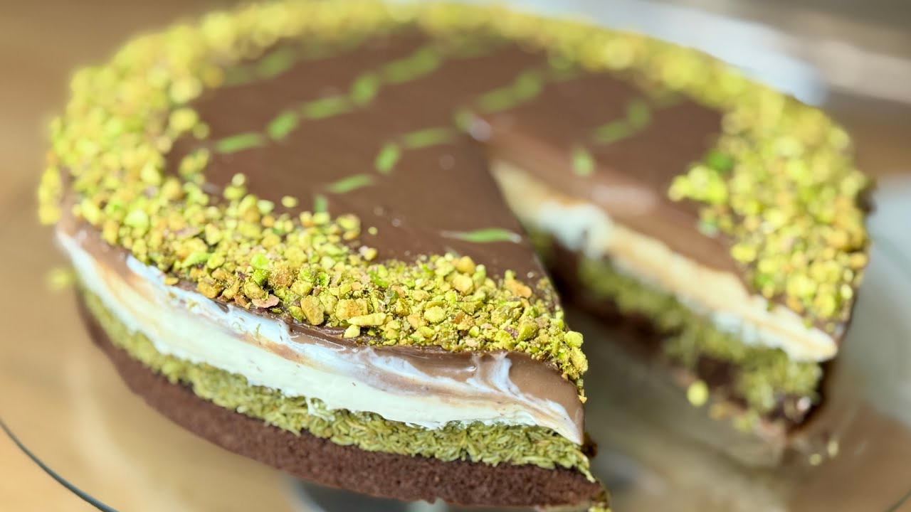 Se ei ole merenkuorrutus eikä brownie – dubailainen kakku on jälleen muodissa. Se sopii erinomaisesti sekä juhliin että erityistilaisuuksiin.