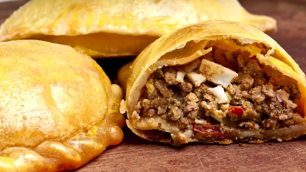 Kuinka valmistaa täydelliset lihapullat: täytteen mehukkuuden salaisuus