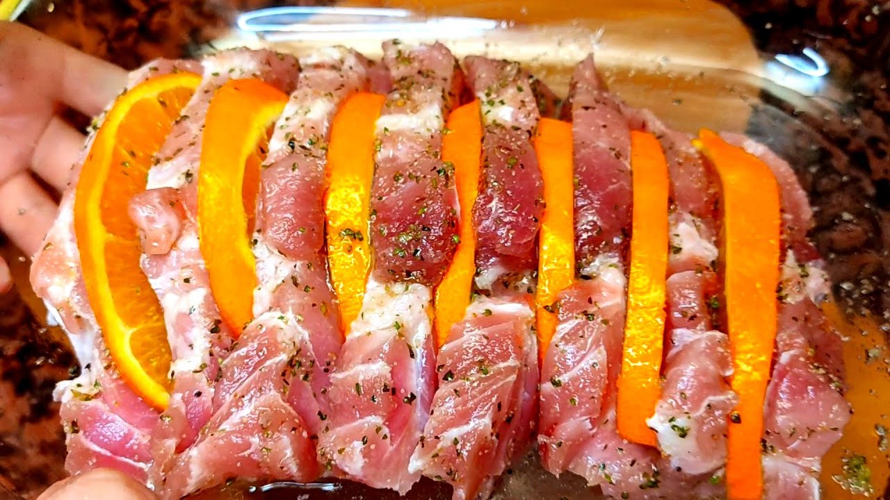 Porsaanfilee appelsiinikastikkeessa. Terveellinen resepti kotiruokaa varten.