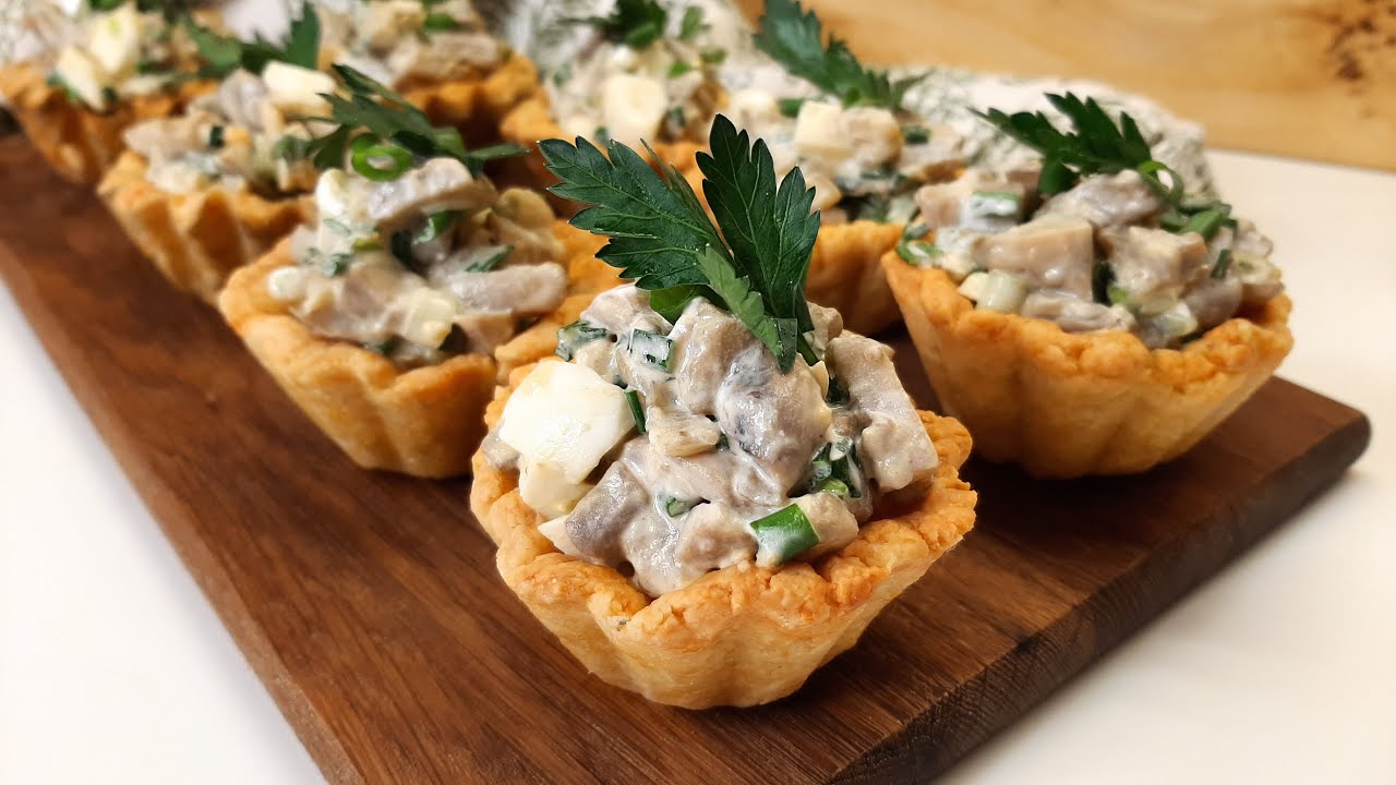 Ihanteellinen alku uudelle vuodelle: korit, joissa on kylmiä ja terveellisiä herkkuja, jotka eivät koskaan petä.