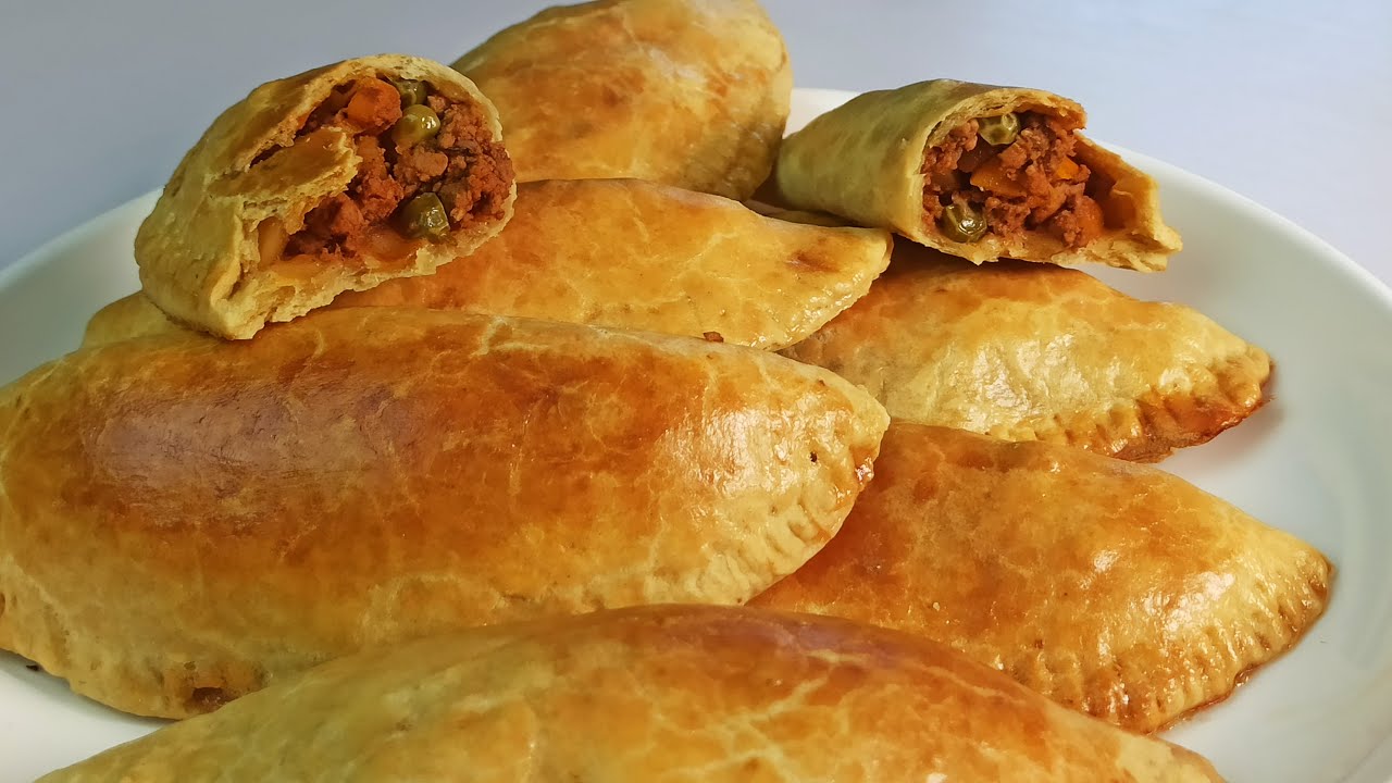 Kuinka valmistaa täydelliset lihapullat: täytteen mehukkuuden salaisuus