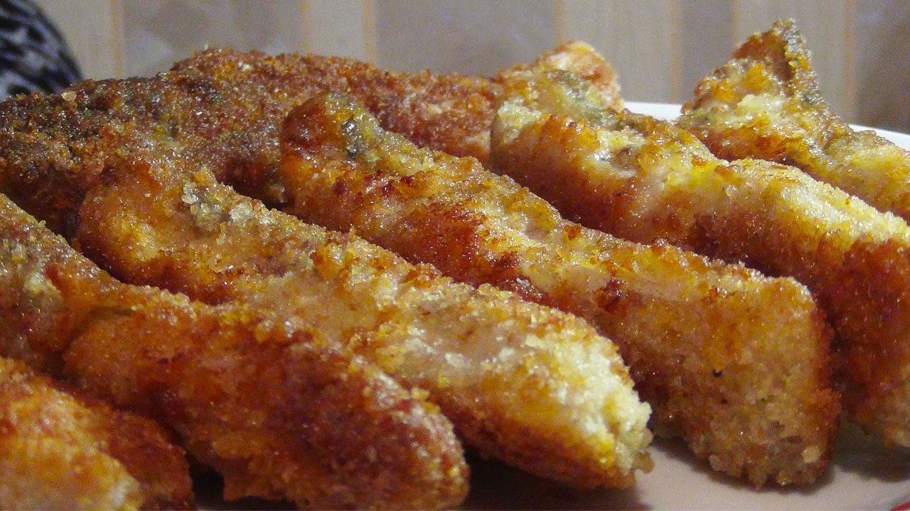 En pyöritä karppia jauhoissa ennen paistamista. Minulla on parempi idea, ja kala tulee mehukkaaksi.