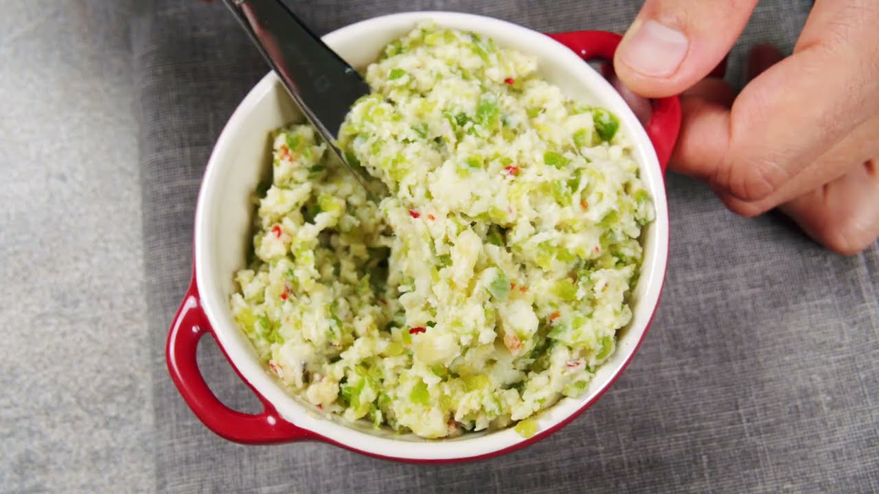 Suomalaiset aloittavat päivänsä tällä aamiaisella. Valmistin sen kerran ja siitä lähtien olen syönyt sitä joka aamu.