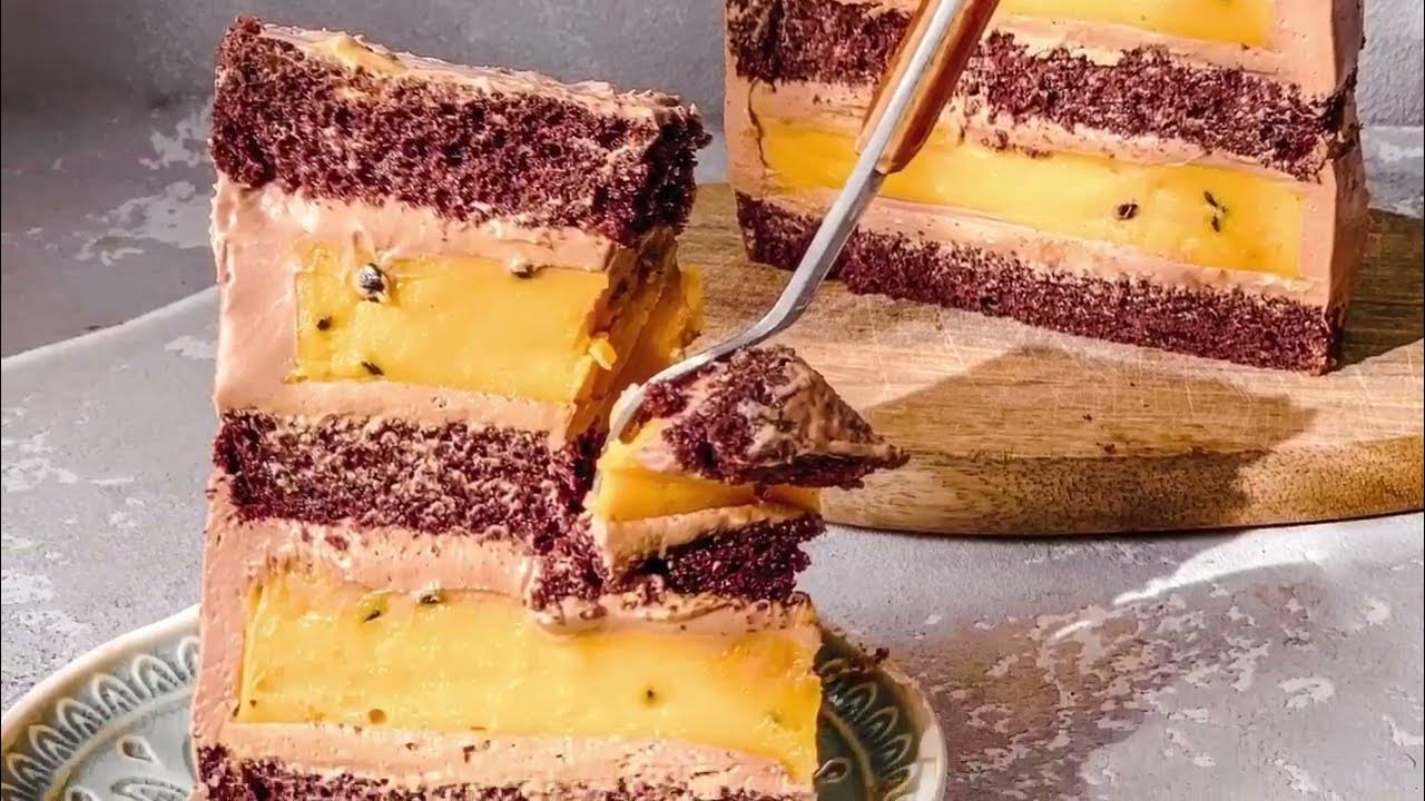 Chocoflan, eli ”mahdoton kakku”: salaisuus maagisen jälkiruoan takana, jossa kerrokset vaihtavat paikkaa uunissa.