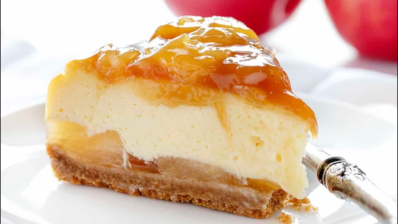 Tämä juustokakku tuo joulun pöytäänne.