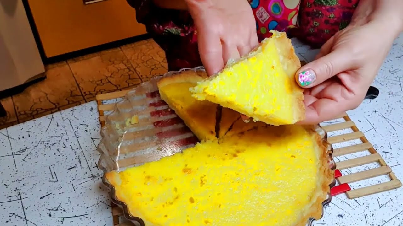 Tuore ja sokeriton: kuinka valmistaa herkullinen jäädytetty sitruunakakku.