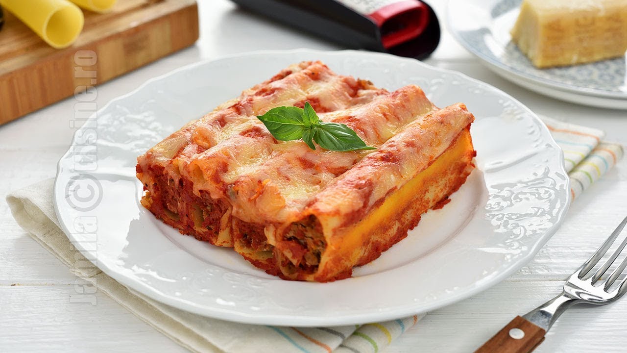 Kylmät cannelloni tonnikalalla: helppo, virkistävä ja nopea alkupala, joka on suosittu juhlissa ja maistuu kaikille.