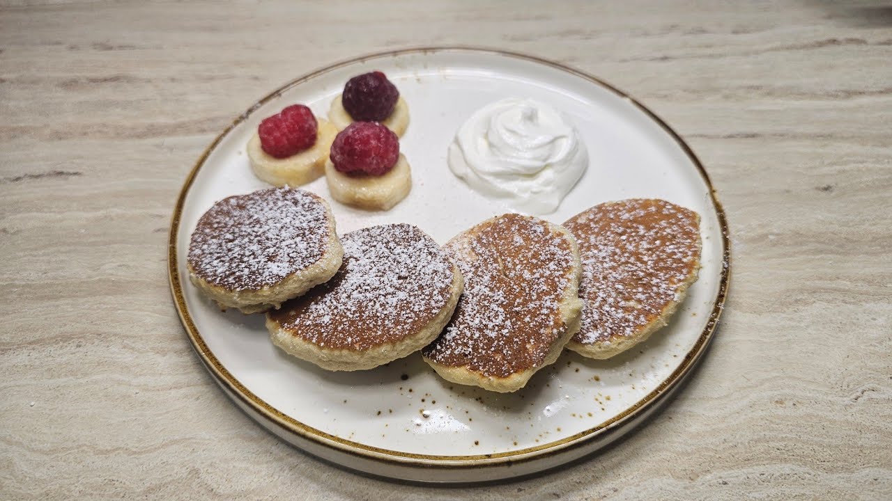 Maku ja perinteet: malanga-perunapannukakkuja siirapissa, vigoron ja sitruunaviipaleita.