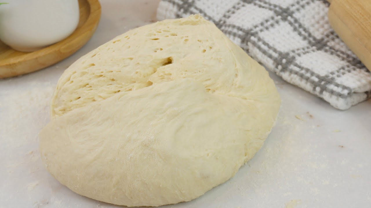 Monikäyttöinen taikina piirakoille: pehmeä, kuohkea, sopii mihin tahansa täytteeseen