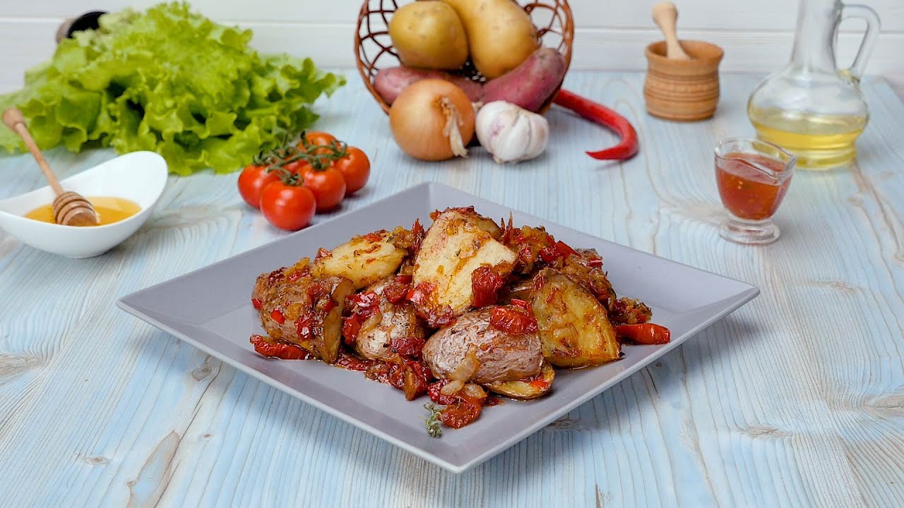 Sokerijuurikkaan ja kuivattujen tomaattien salaatti: edullinen alkuruoka, jonka valmistus kestää 10 minuuttia ja joka onnistuu taatusti.