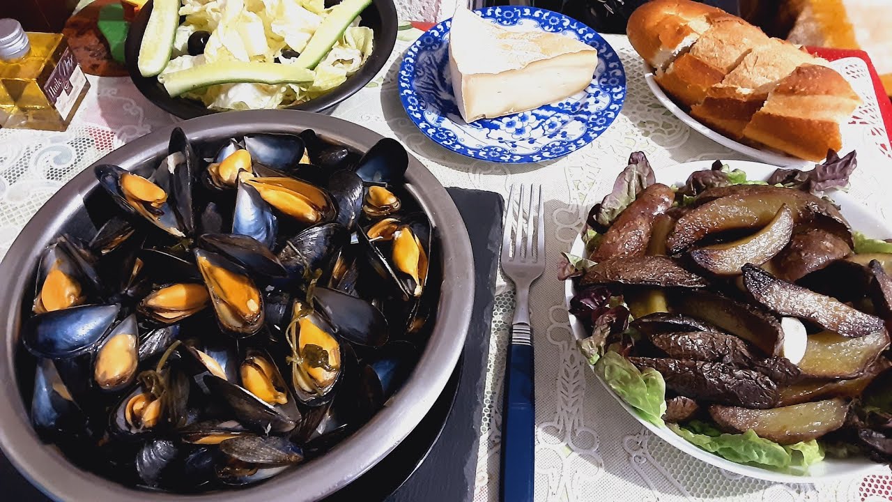 Ei merimiehen tyyliin eikä belgialaiseen tyyliin: Martin Berasategin italialaistyyliset simpukat tulevat varmasti olemaan hitti joulupöydän alkupaloissa.