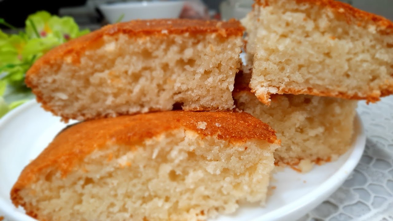 Smetana, kefiiri ja mitä jääkaapista löytyy: kuinka leipoa täydellinen piirakka ilman turhia liikkeitä