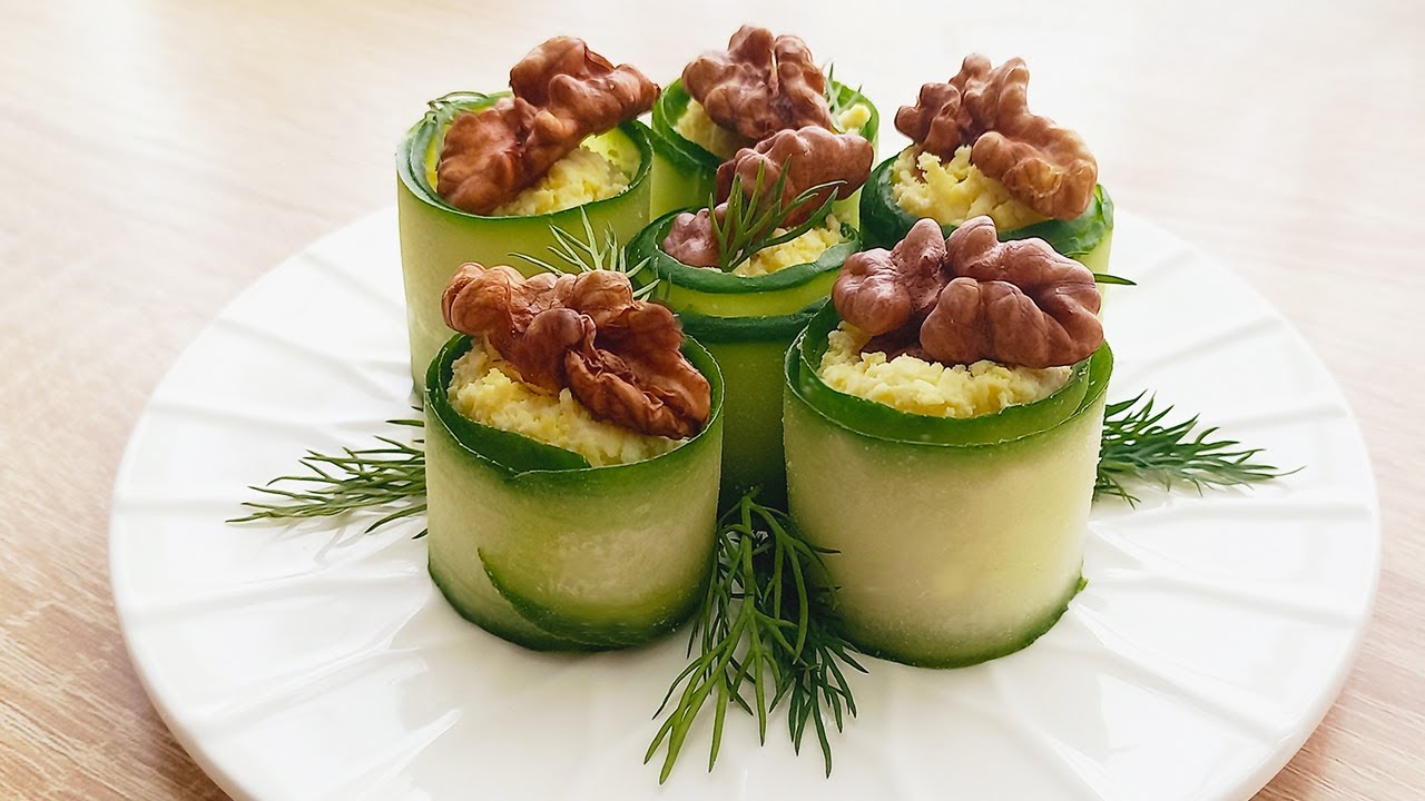 10 kylmää kanapeeta jouluksi, jotka eivät saa puuttua juhlapöydästäsi tänä juhlakautena.