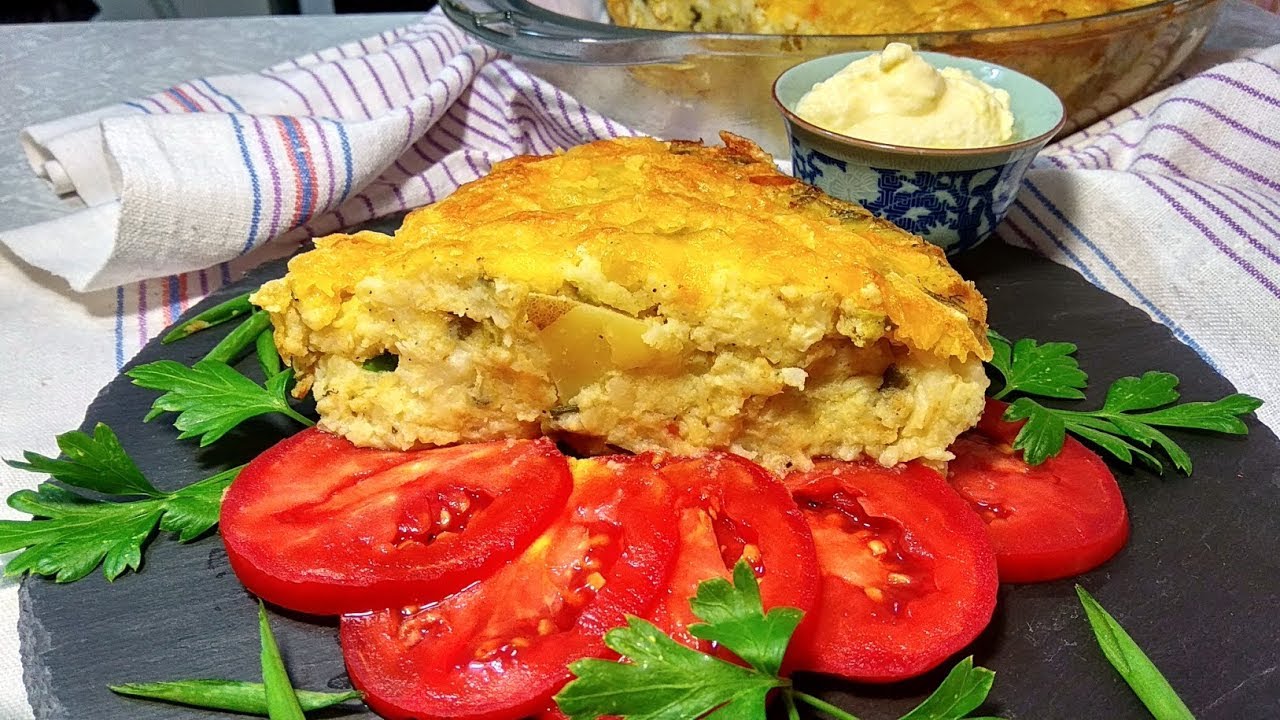 Yksinkertainen, mutta upea: tämä perunagratiinia jauhelihalla ja teräväkärkisellä kaalilla on todellinen mestariteos.