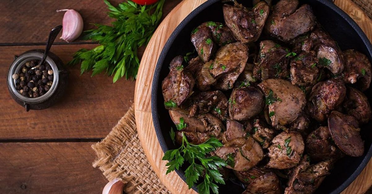 6 mielettömän herkullista maksa-reseptiä: mureasta pateesta täyttäviin lämpimiin ruokiin